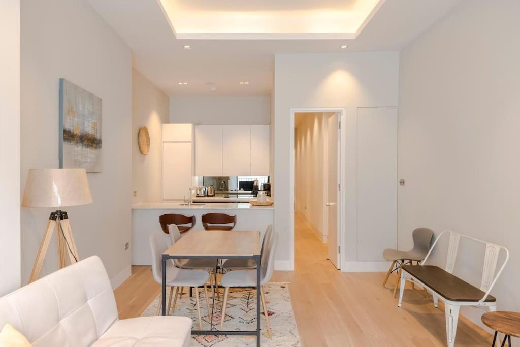 Central Holborn Bloomsbury Flats ลอนดอน ภายนอก รูปภาพ