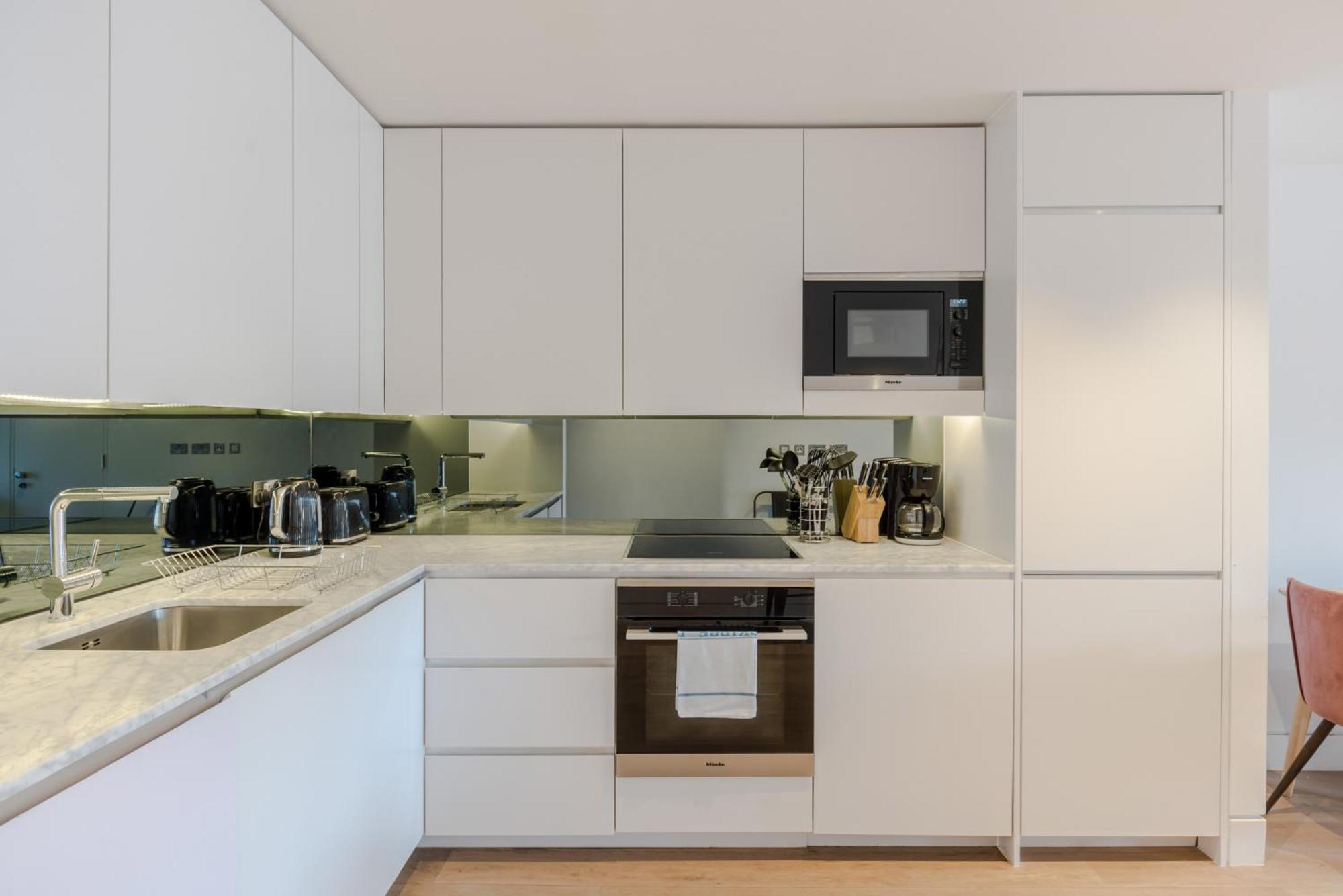 Central Holborn Bloomsbury Flats ลอนดอน ภายนอก รูปภาพ